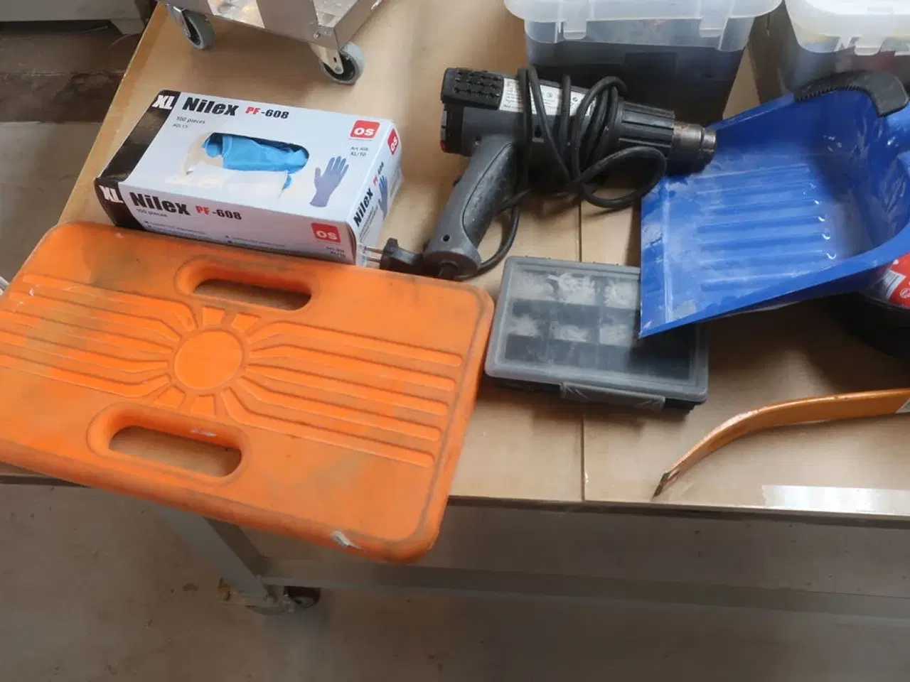 Billede 5 - Kiler, værktøj, spandevogn m.m.