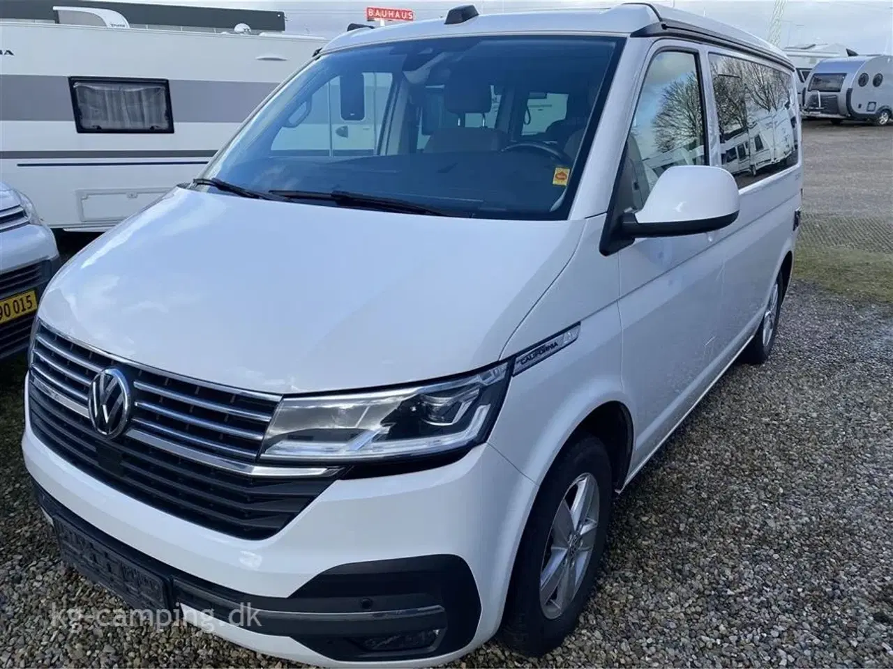 Billede 3 - 2021 - VW California Ocean 2.0 TDI 150 DSG   Super velholdt lille California van med DSG gear