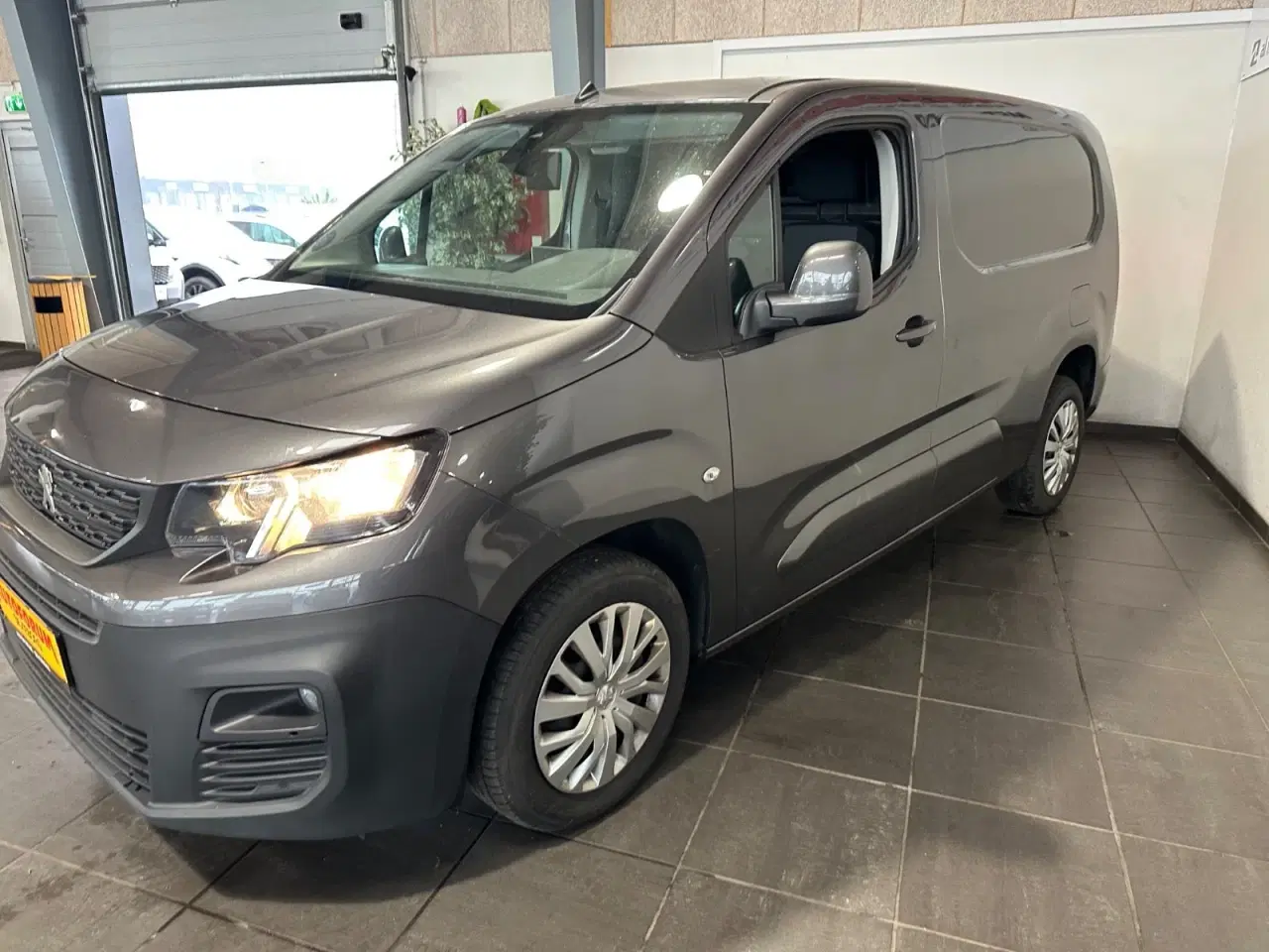 Billede 3 - Peugeot Partner 1,5 BlueHDi 130 L2V2 Ultimate EAT8 Van