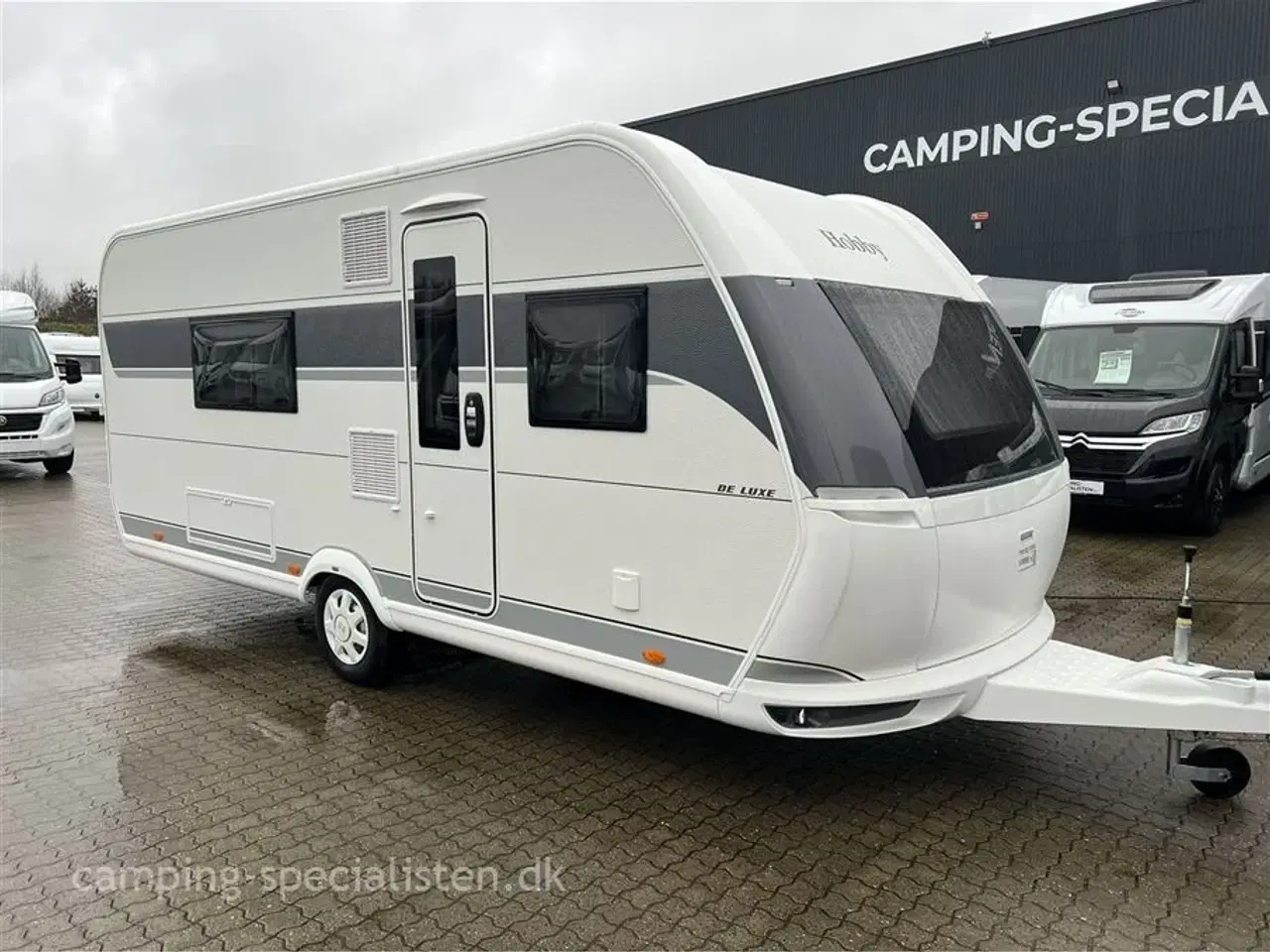 Billede 2 - 2025 - Hobby De Luxe 495 WFB   2025 Hobby 495 WFB De Luxe - se den nu hos Camping-Specialisten.dk i Silkeborg