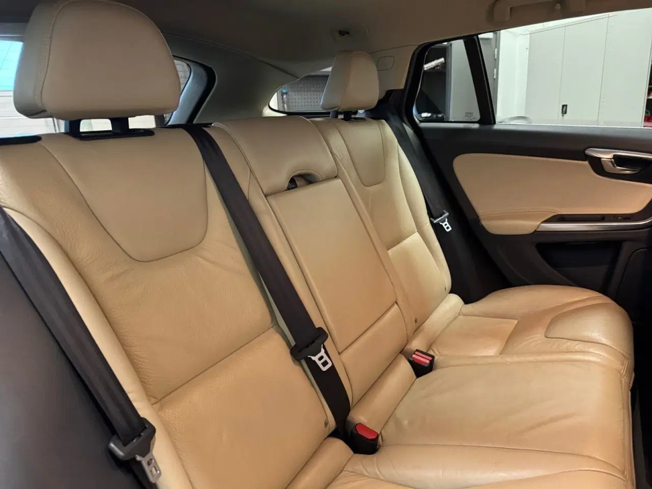 Billede 16 - Volvo V60 1,6 T4 180 Summum aut.