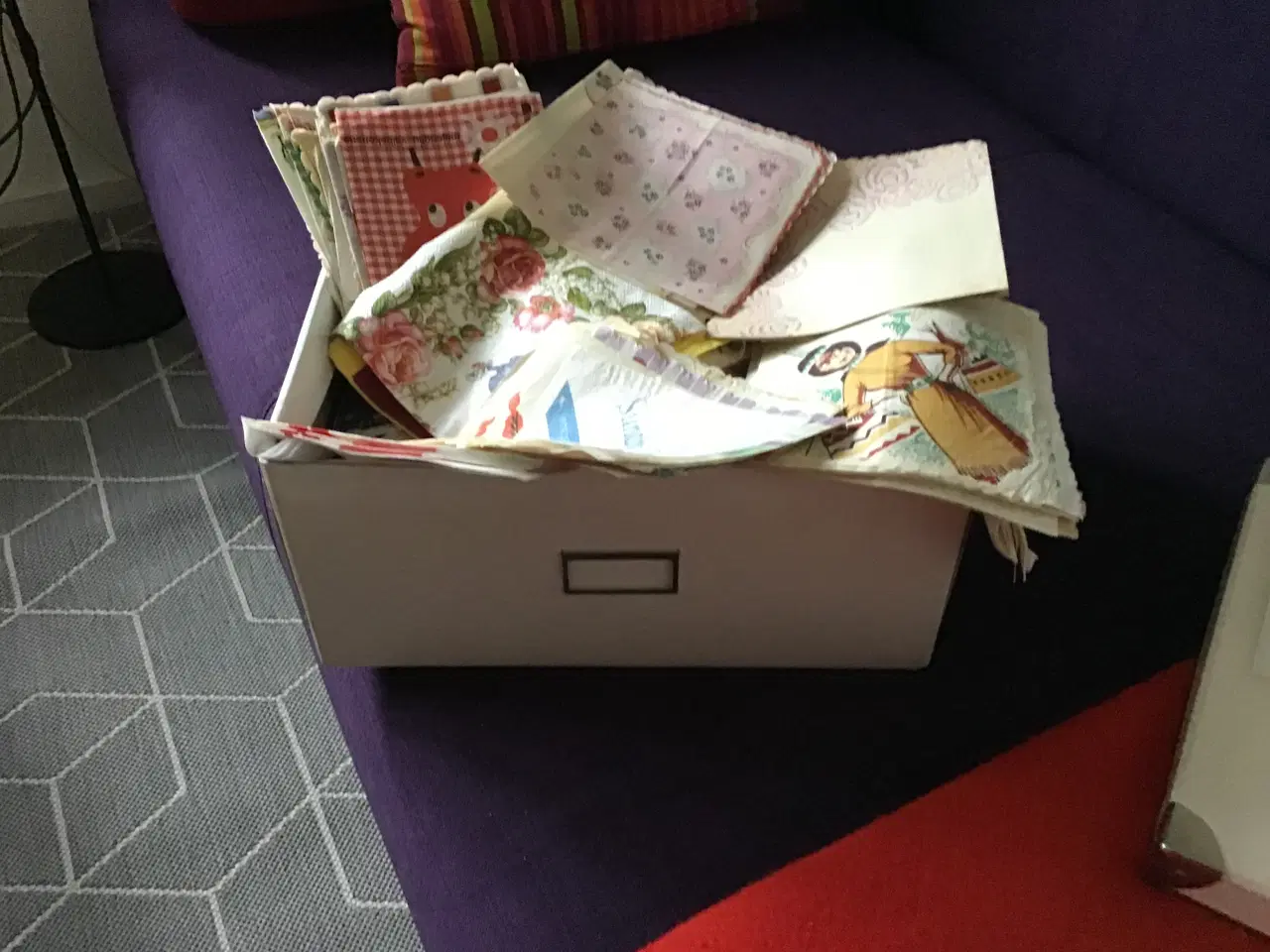 Billede 8 - Receptkuverter, servietter og påklædningsdukker