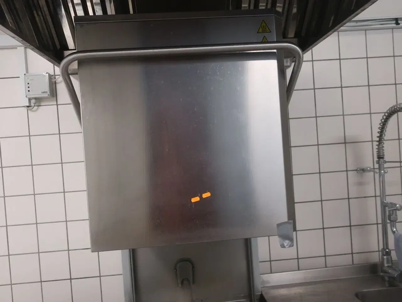Billede 3 - Hætteopvasker ZANUSSI ZHT8DD
