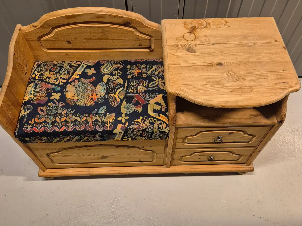 Billede 1 - Entre møbel med spejl