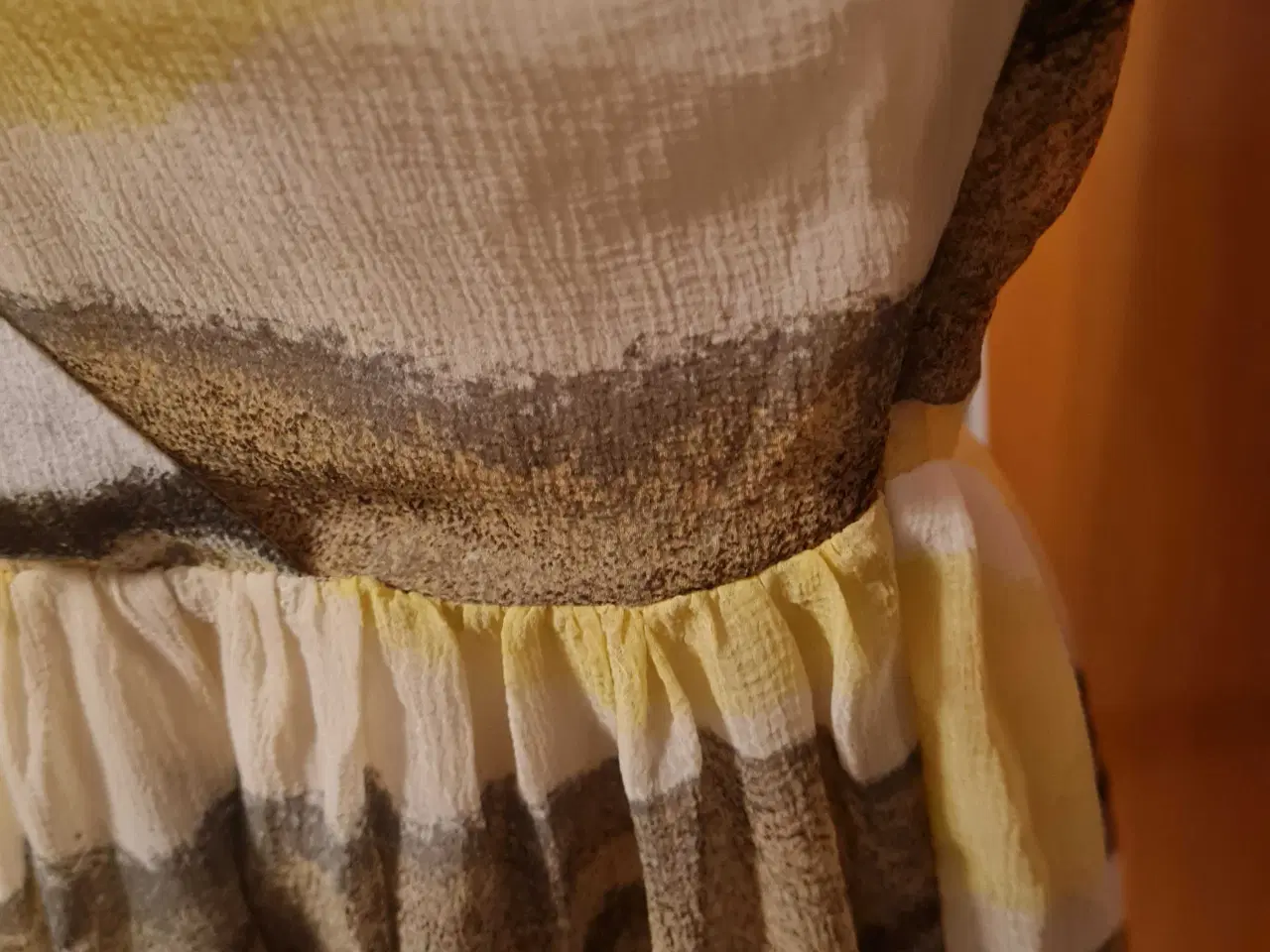 Billede 4 - ny kjole str M 38 fra Soaked In Luxery