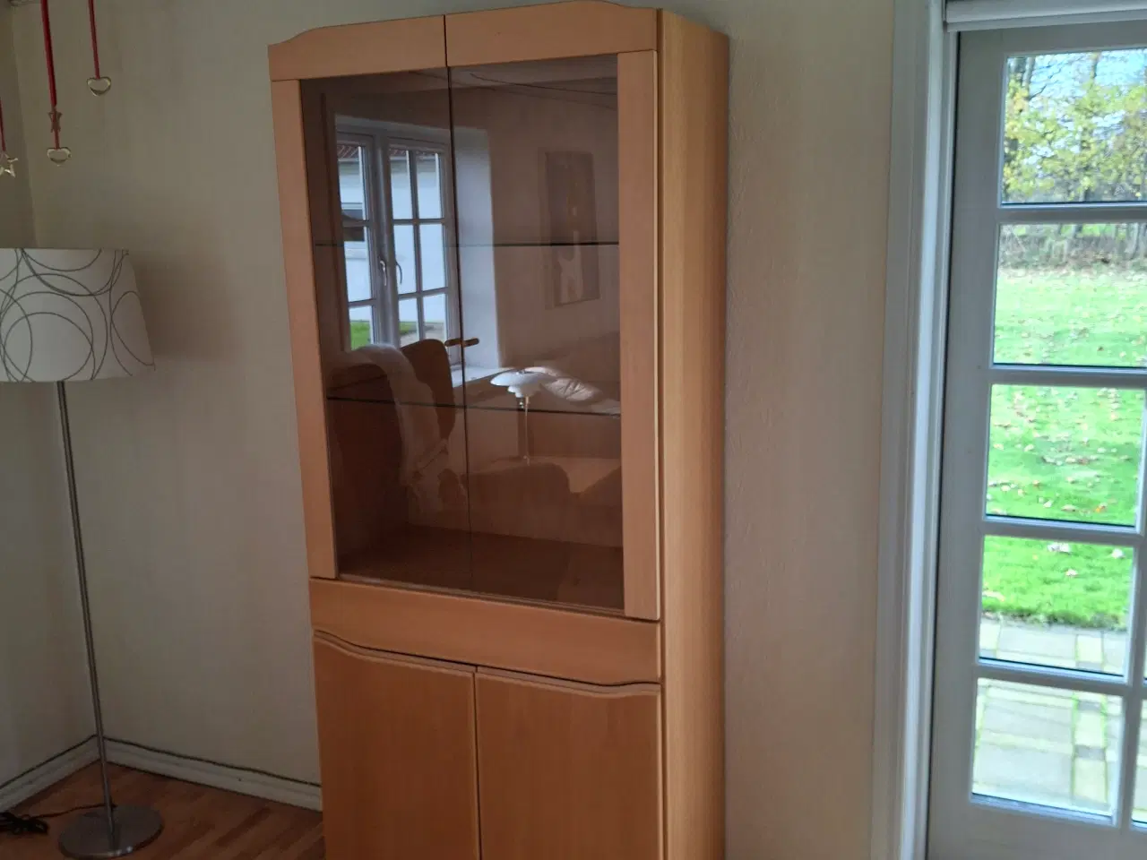 Billede 1 - Skovby vitrine skab