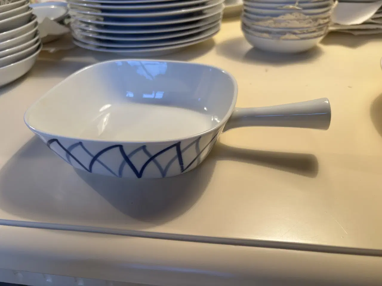 Billede 1 - Lyngby Harlekin fad