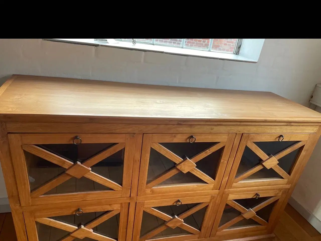 Billede 1 - Skænk af ukendt designet