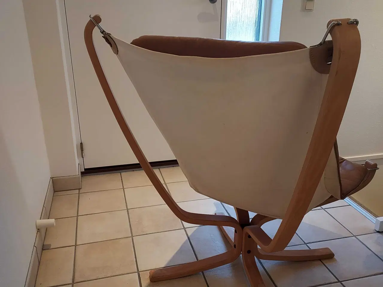 Billede 6 - Falcon Chair, designet af Sigurd Ressel