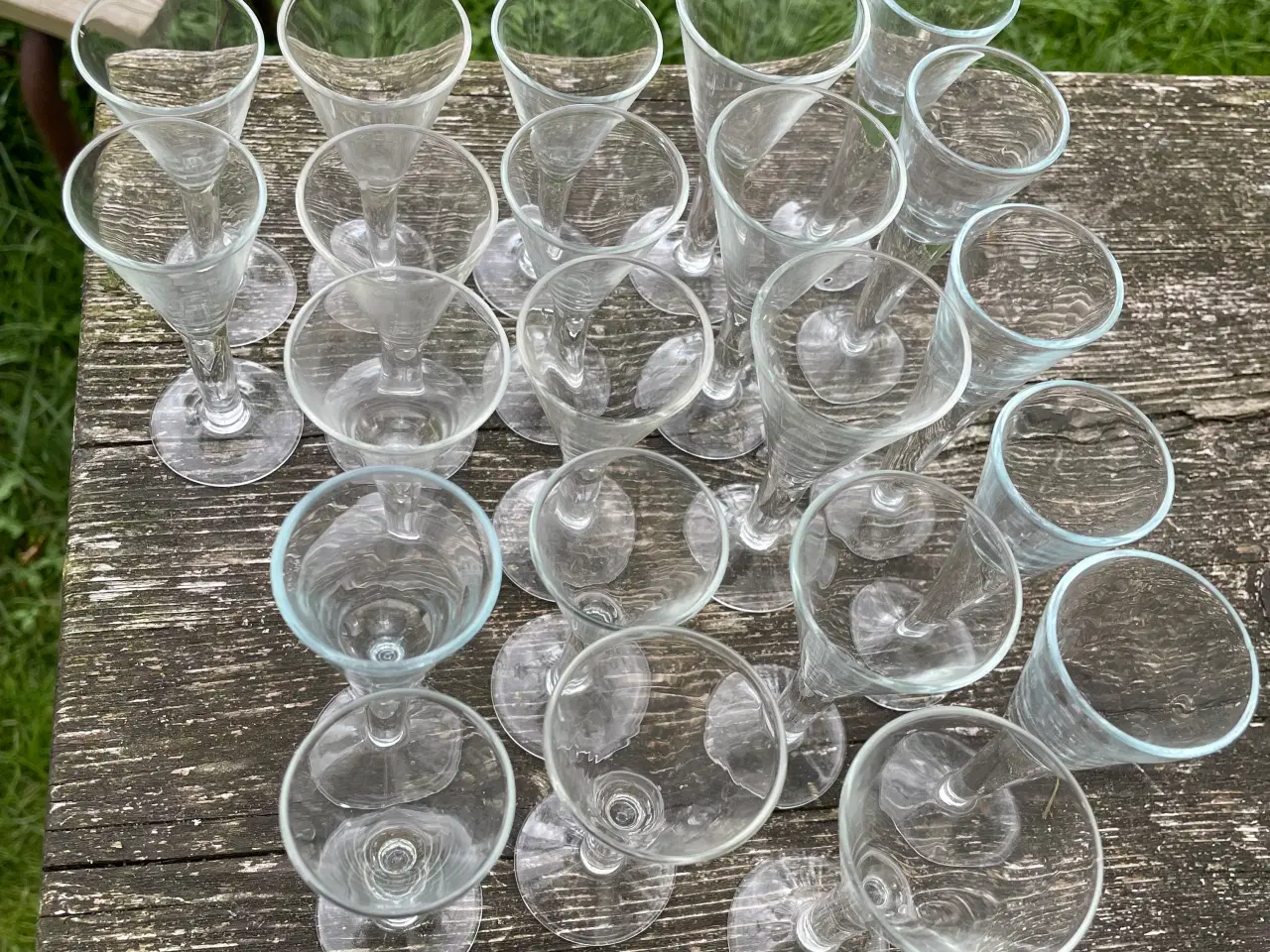Billede 2 - Snapseglas 22 stk trompetglas. 