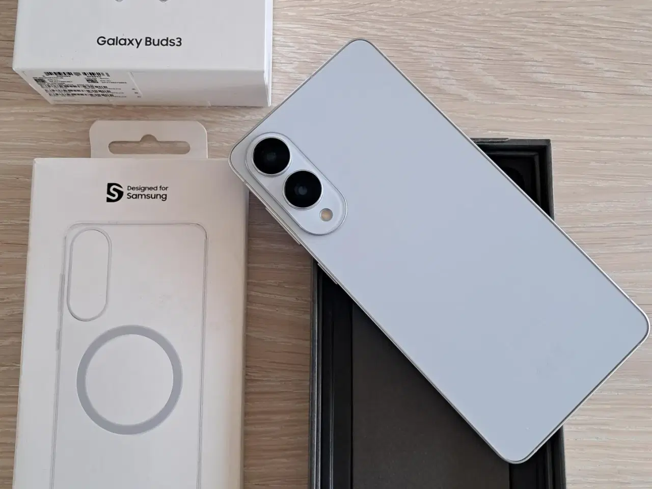 Billede 5 - Samsung S25 Edge 512 gb + Ear Buds3