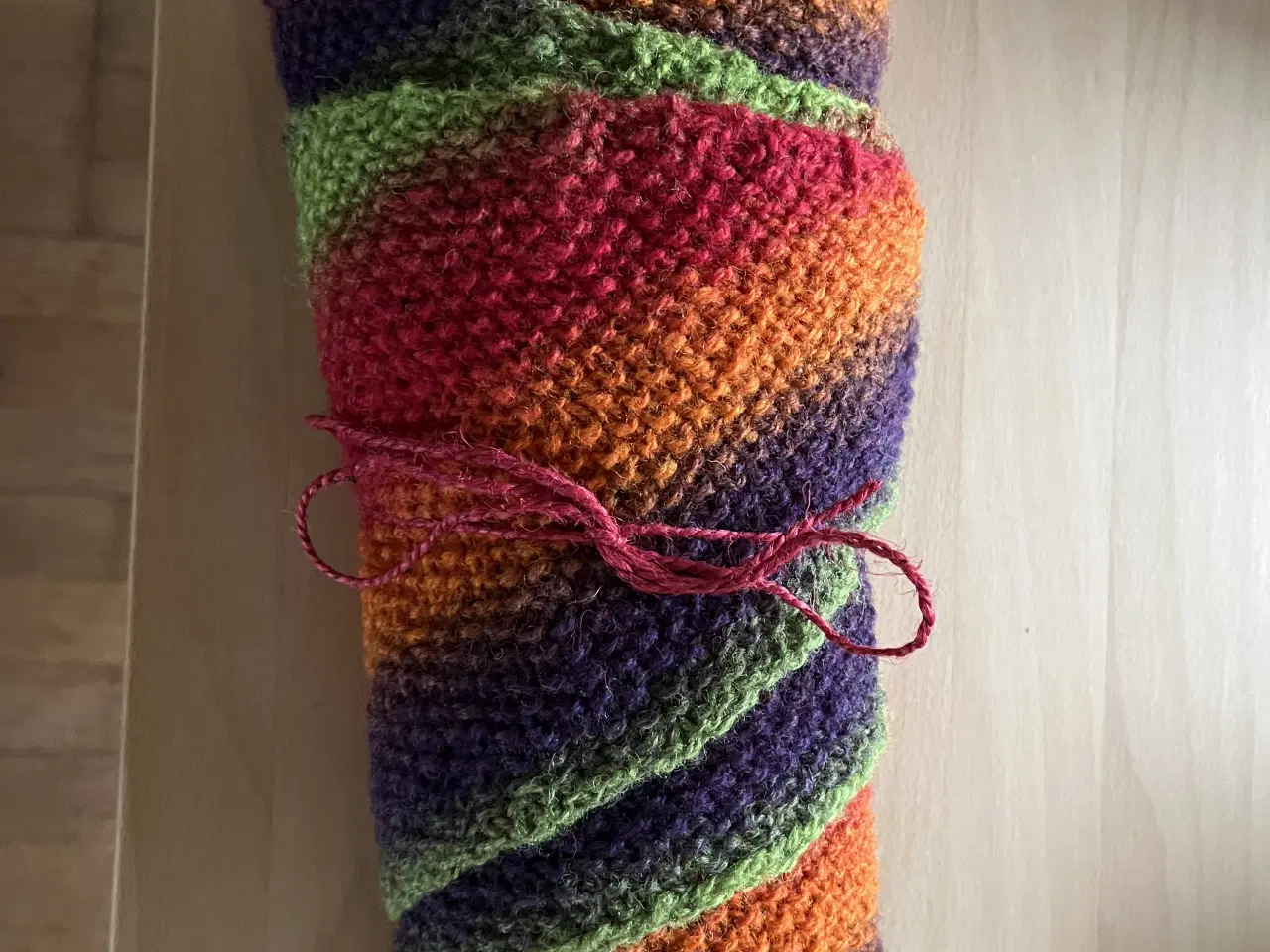 Billede 3 - Uld sjal i friske farver