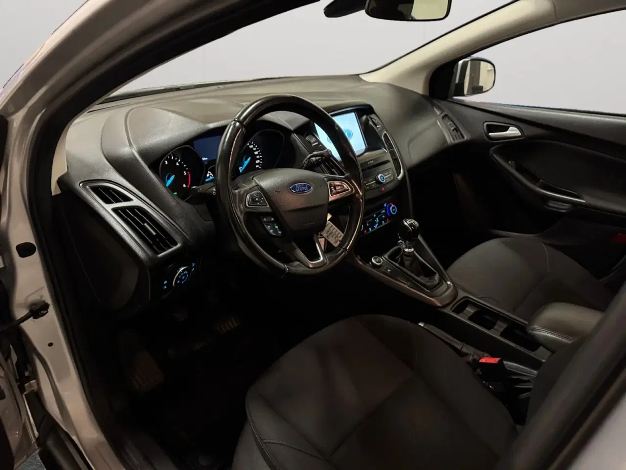 Billede 5 - Ford Focus 1,5 TDCi 120 Business stc.