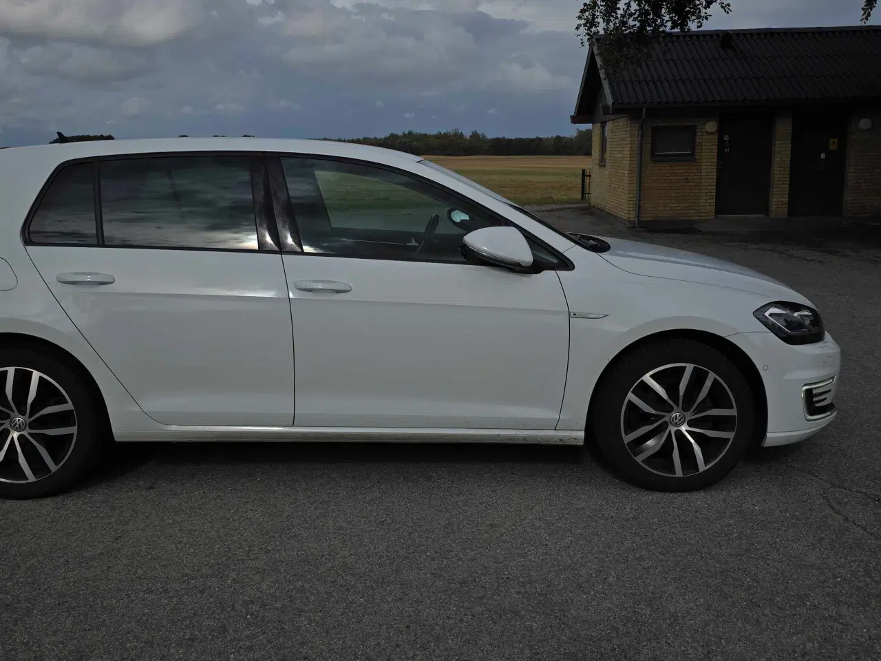 Billede 9 - E golf  2018 lav km 