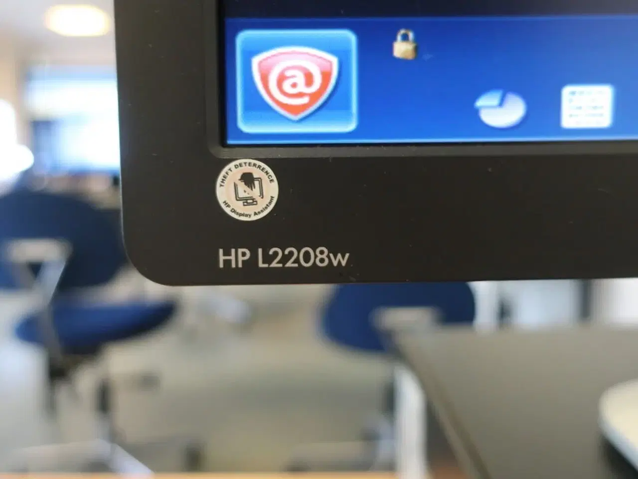 Billede 4 - HP 22" skærm m. tastatur L2208w (PC medfølger ikke)