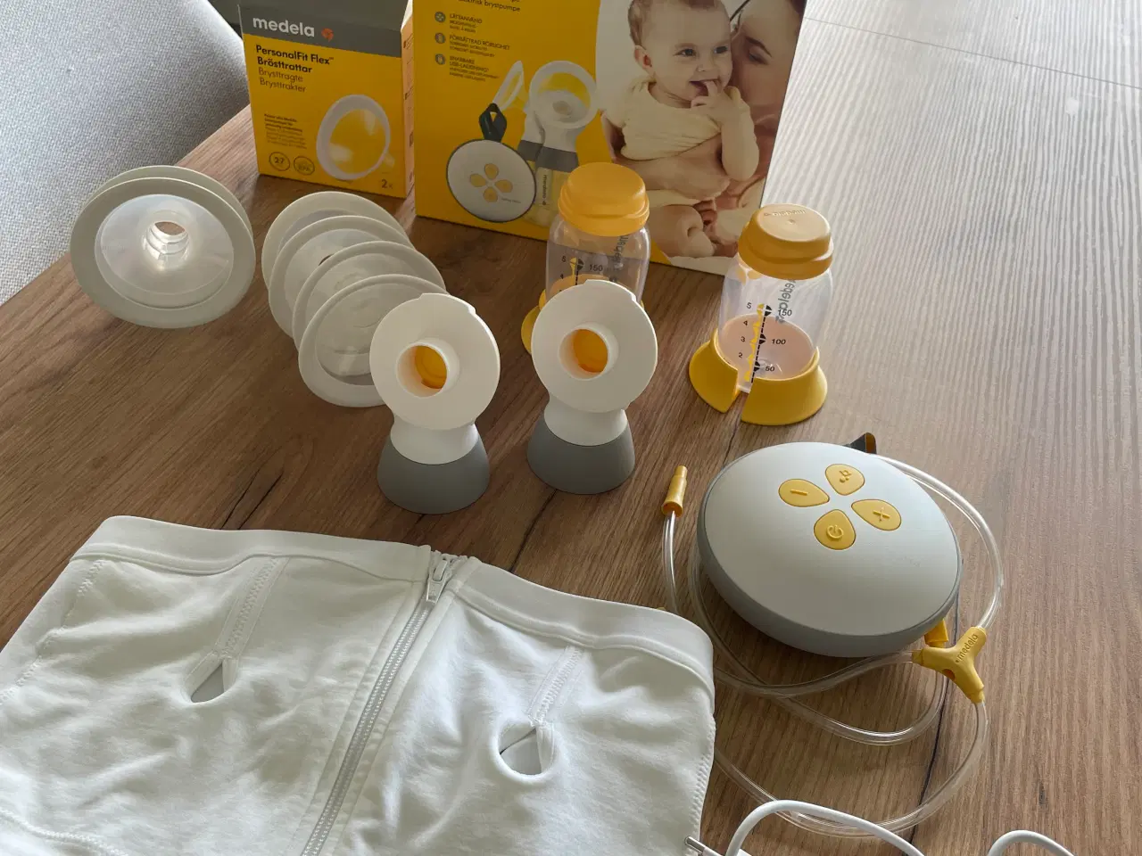 Billede 1 - Medela Swing Maxi + tilbehør 