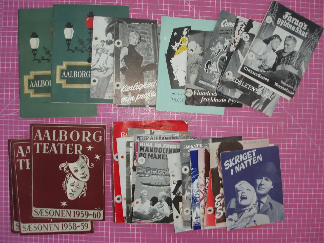 Billede 1 - Diverse gamle Film- og Teater programmer