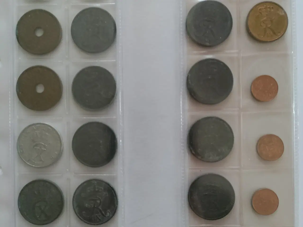 Billede 2 - Danmark 24 stk. forskellige 5 ører