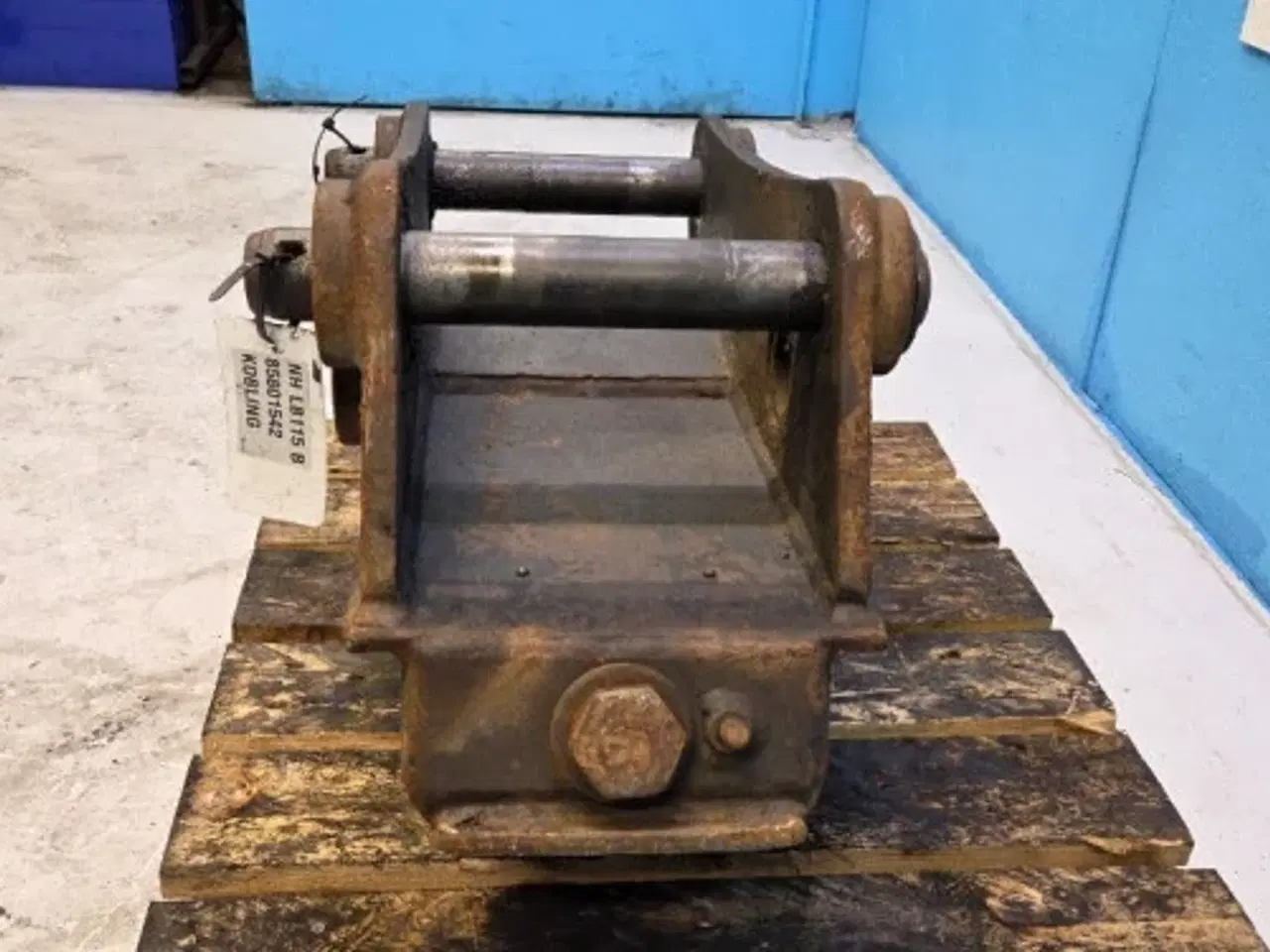 Billede 4 - New Holland LB115B Hurtigskift 85801542