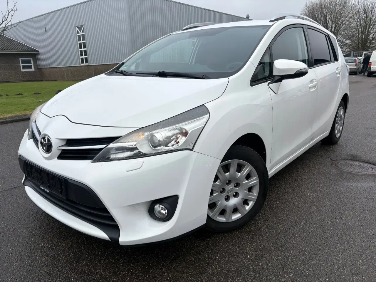 Billede 2 - Toyota Sportsvan 1,6 D-4D T2 Touch