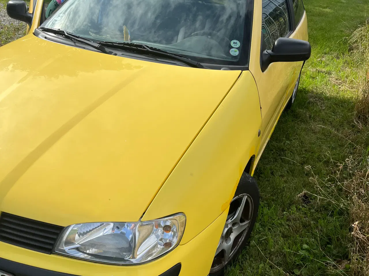 Billede 2 - Bil Et år til syn, nummerplader kan medfølge