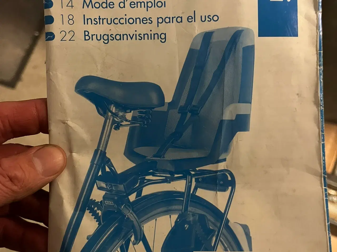Billede 3 - Bobike cykelstol med 2 sæt beslag