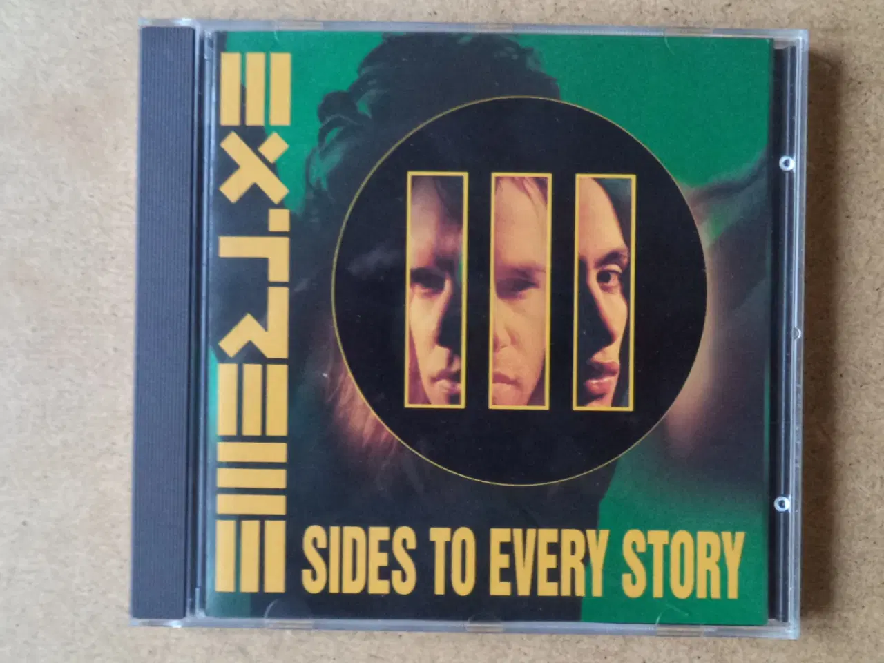 Billede 1 - Extreme ** III Sides To Every Story               