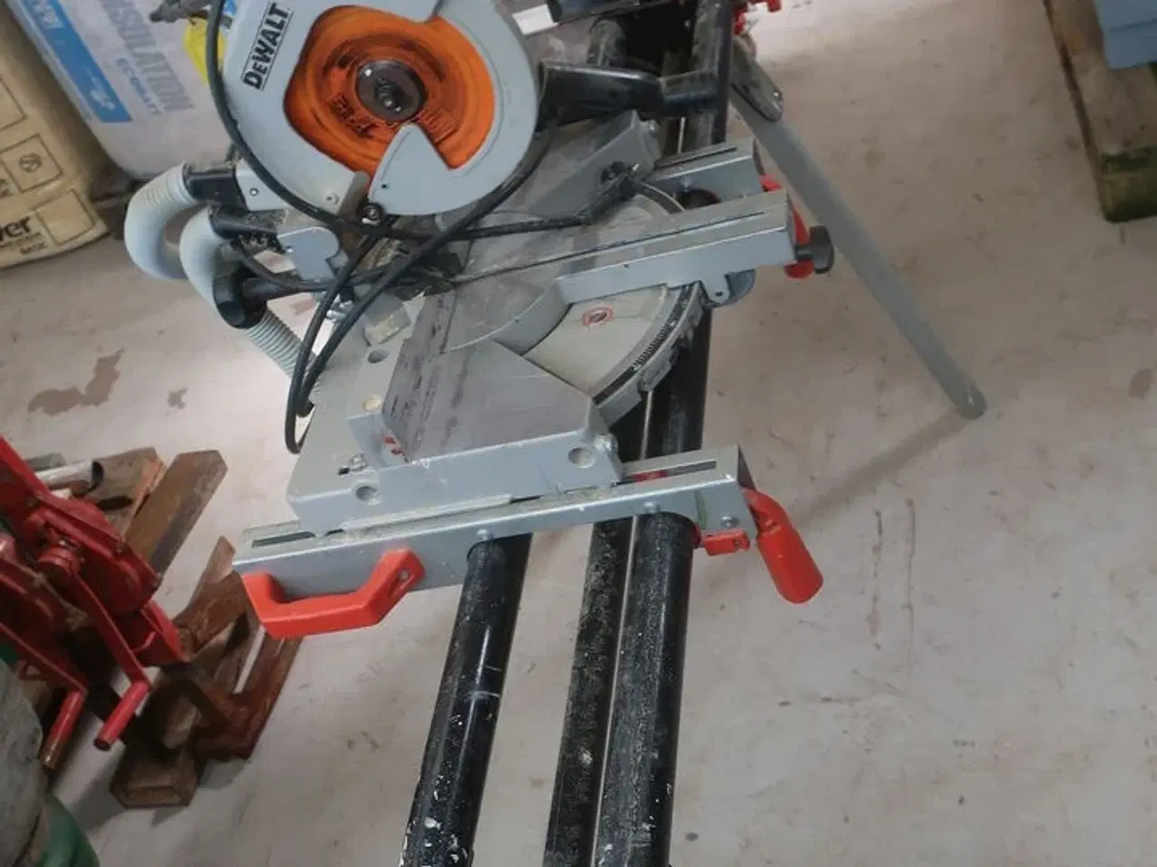 Billede 2 - Geringssav DEWALT DW700 med arbejdsbord