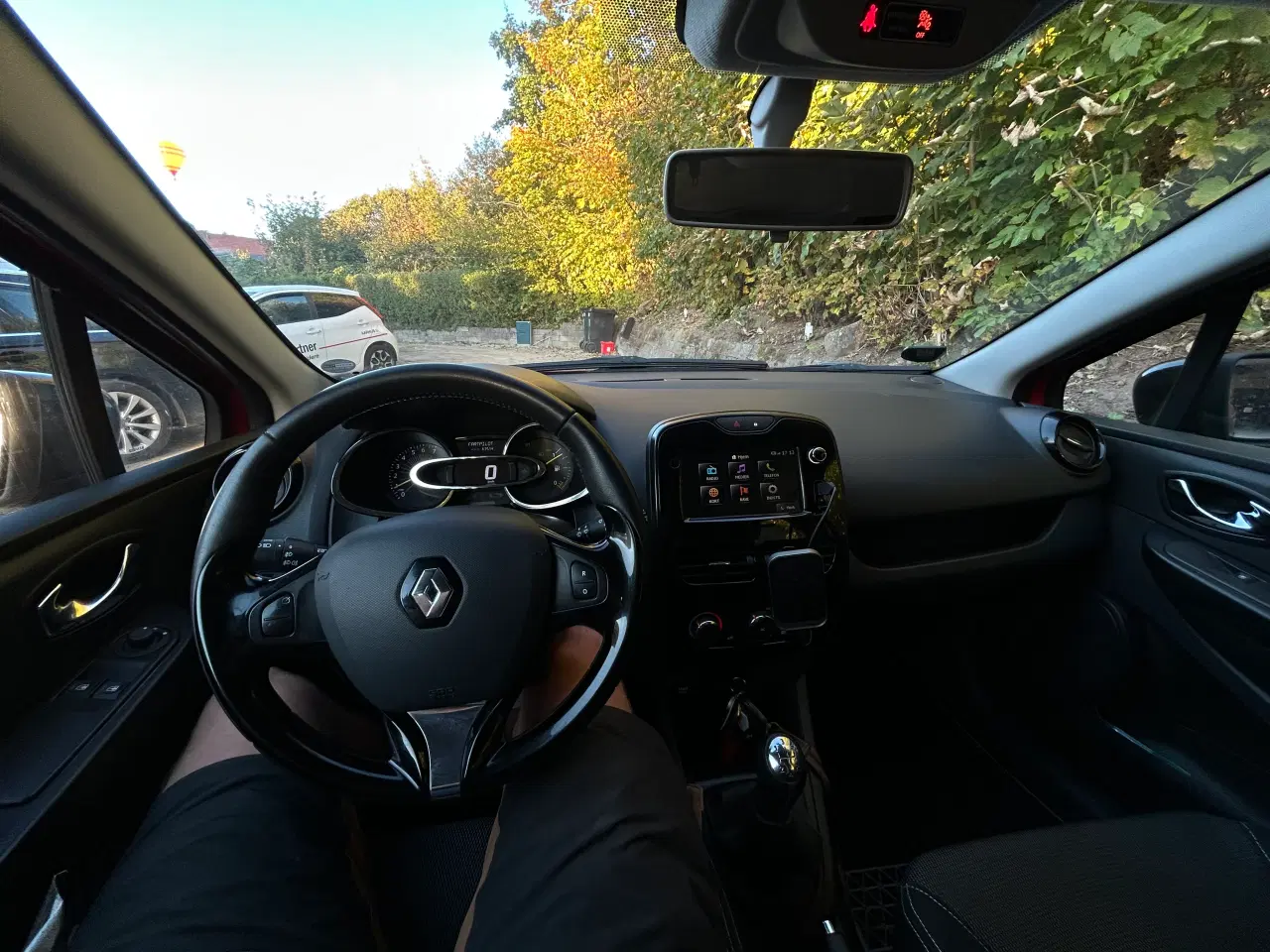 Billede 6 - Renault Ny clio - 89,000 km - nysynet og nyservice