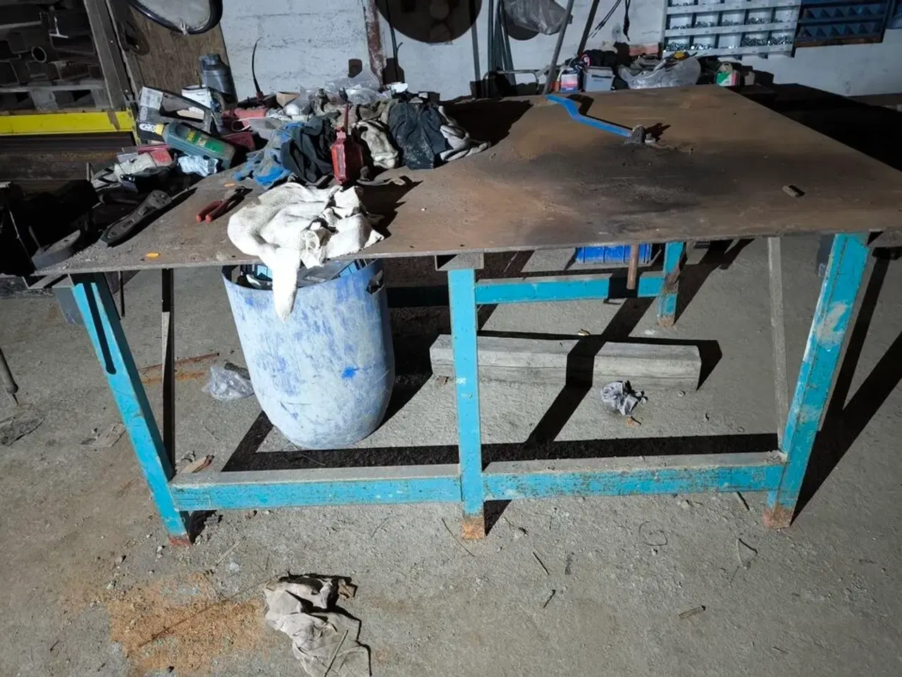 Billede 1 - Svejsebord med skruestik