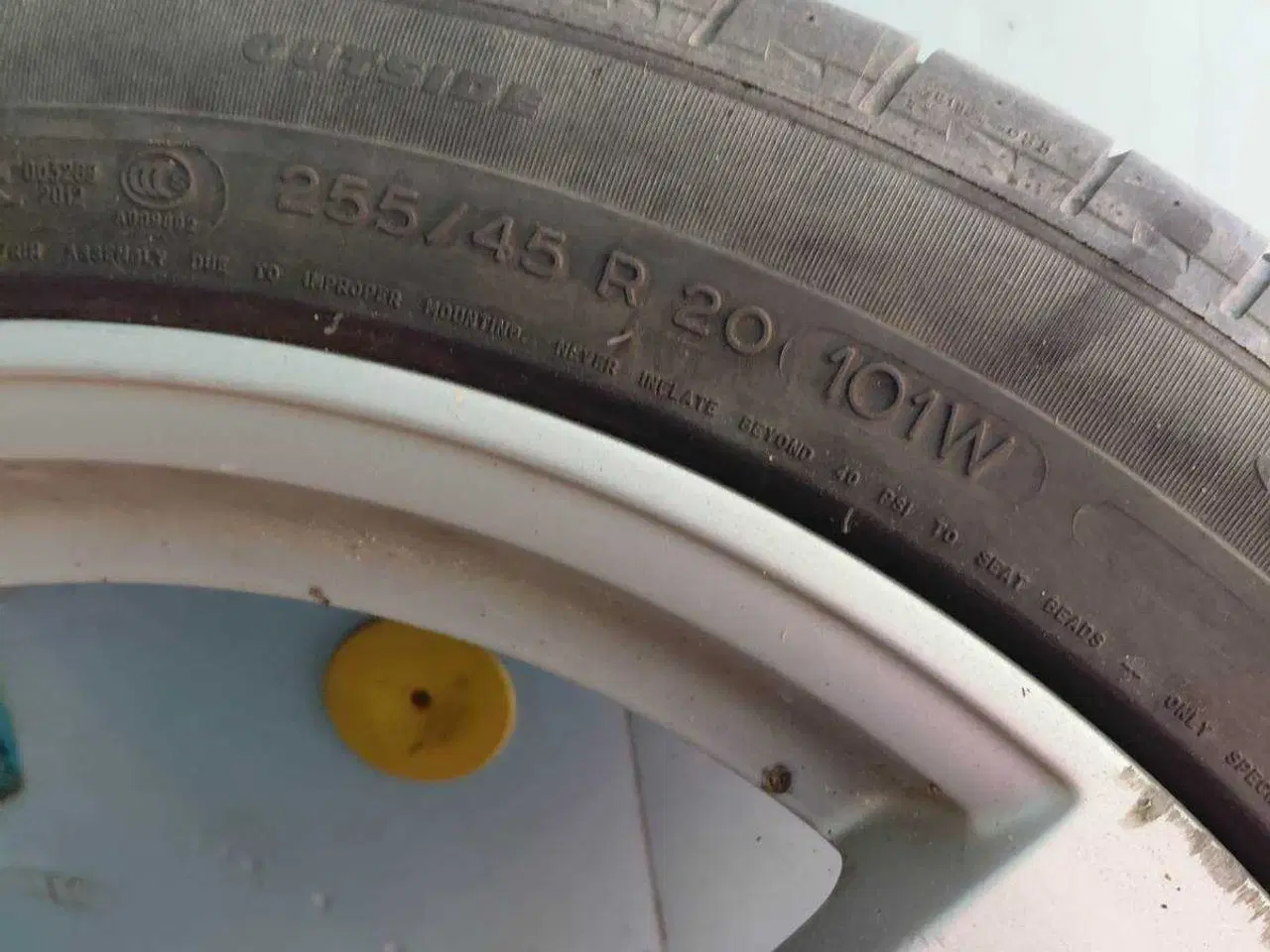 Billede 2 - Audi alufælge 