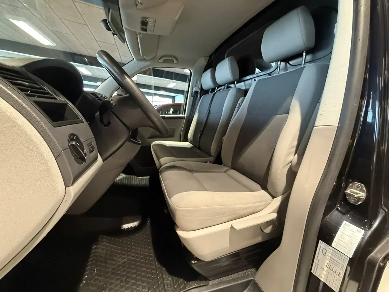 Billede 7 - VW Transporter 2,0 TDi 84 Kassevogn kort