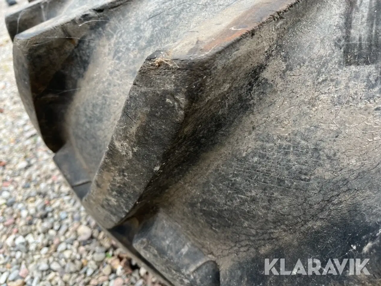 Billede 4 - Dæk Barum 16.9-30 TZ13 2 styk