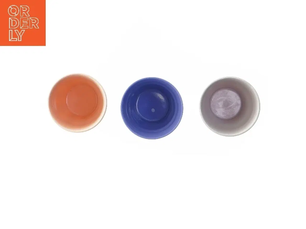 Billede 4 - Sæt af tre plastik kopper fra Rice (str. Ø. 7,5 cm. længde. 8 cm. og. ø. 7 cm. højde. 8 cm)
