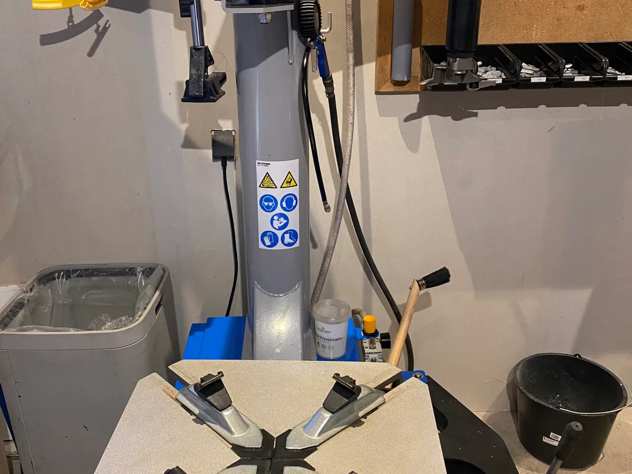 Billede 1 - Påsætning og afbalancering