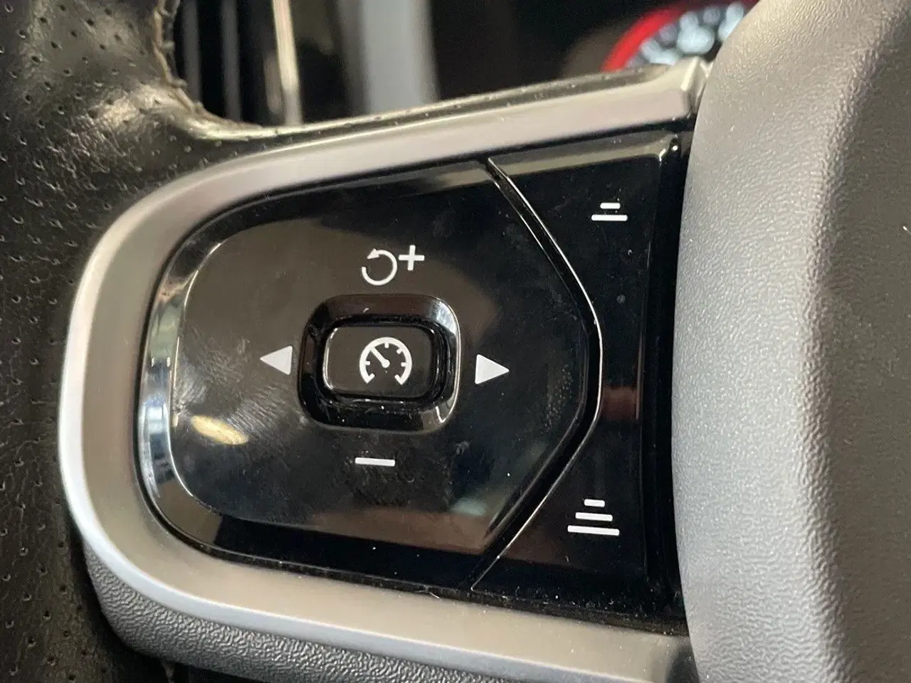 Billede 45 - Volvo XC60 2,0 T8 Twin Engine  Plugin-hybrid R-design AWD 390HK 5d 8g Aut.