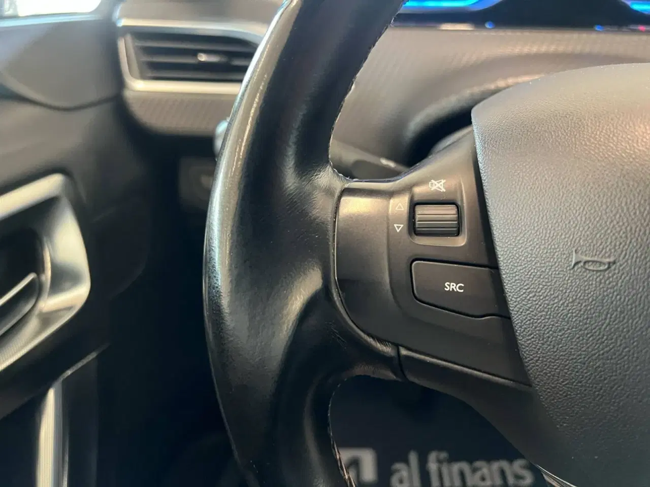 Billede 10 - Peugeot 2008 1,6 BlueHDi 100 Allure
