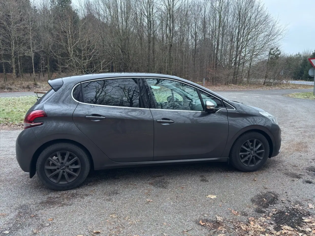Billede 4 - Peugeot 208 1,5 BlueHDi 100 Allure Sky