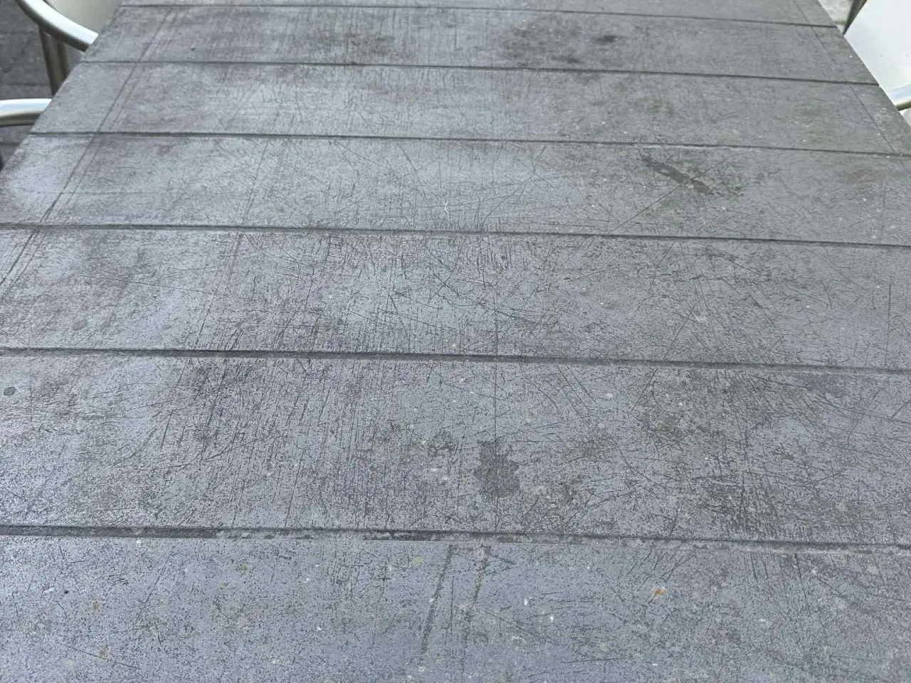 Billede 4 - Havebord fra Trip Trap i beton