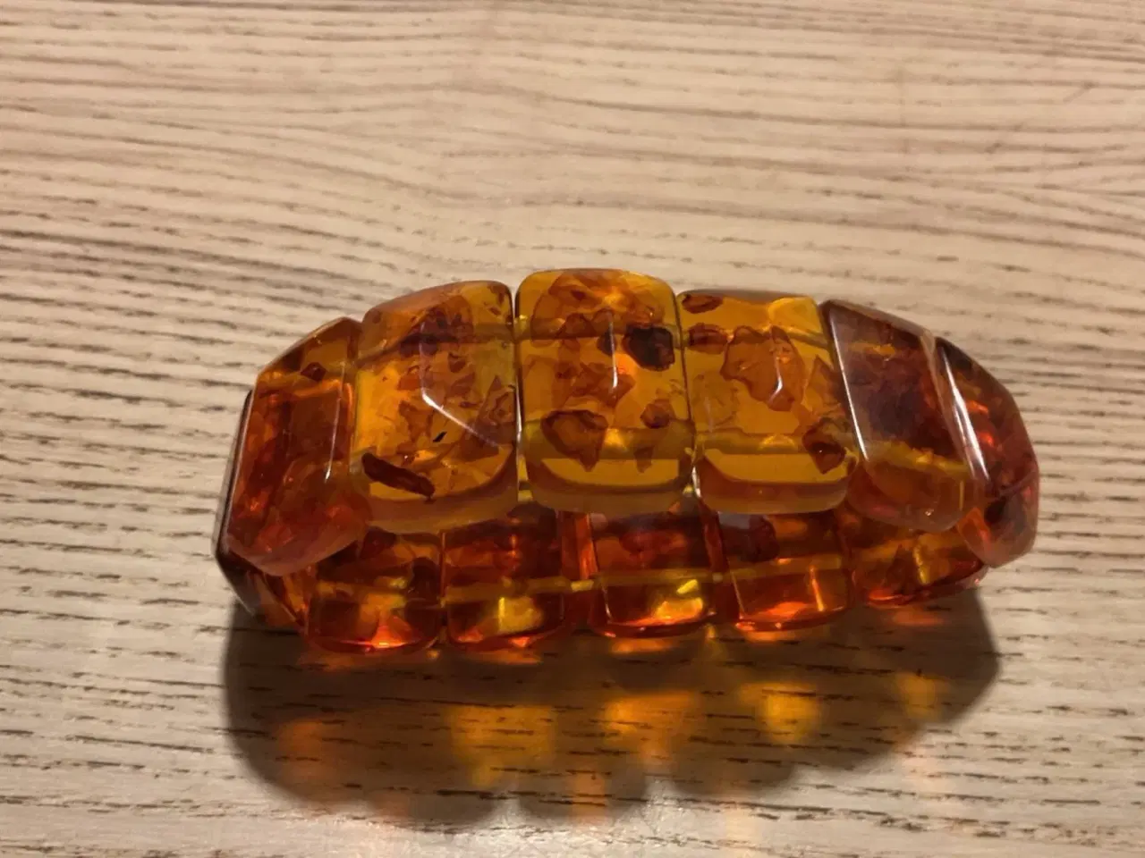 Billede 2 - Fint Rav armbånd