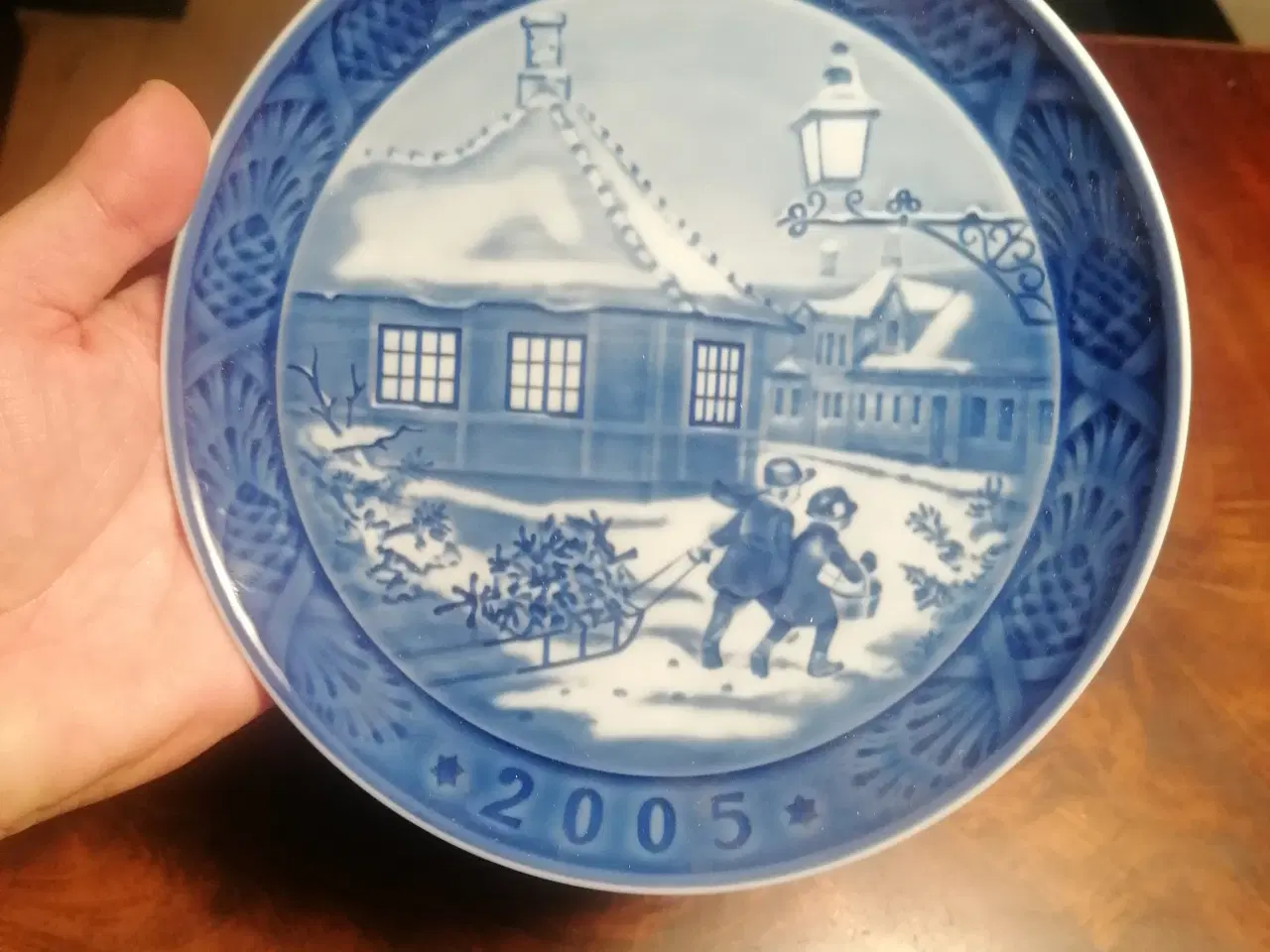 Billede 1 - Royal Copenhagen juleplatte 2005