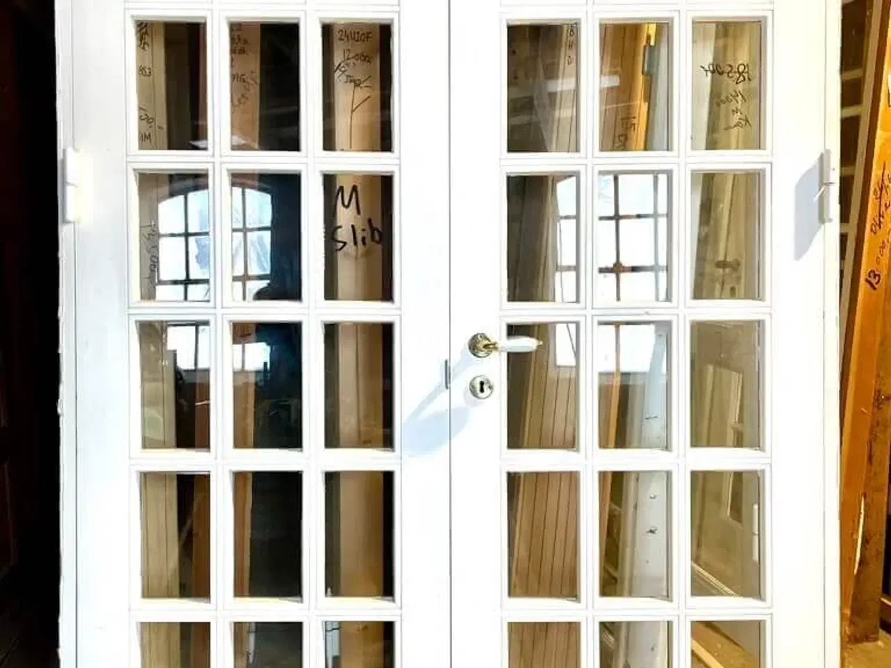 Billede 1 - Fransk dobbeltdør med 2 x 18 ruder og karm
