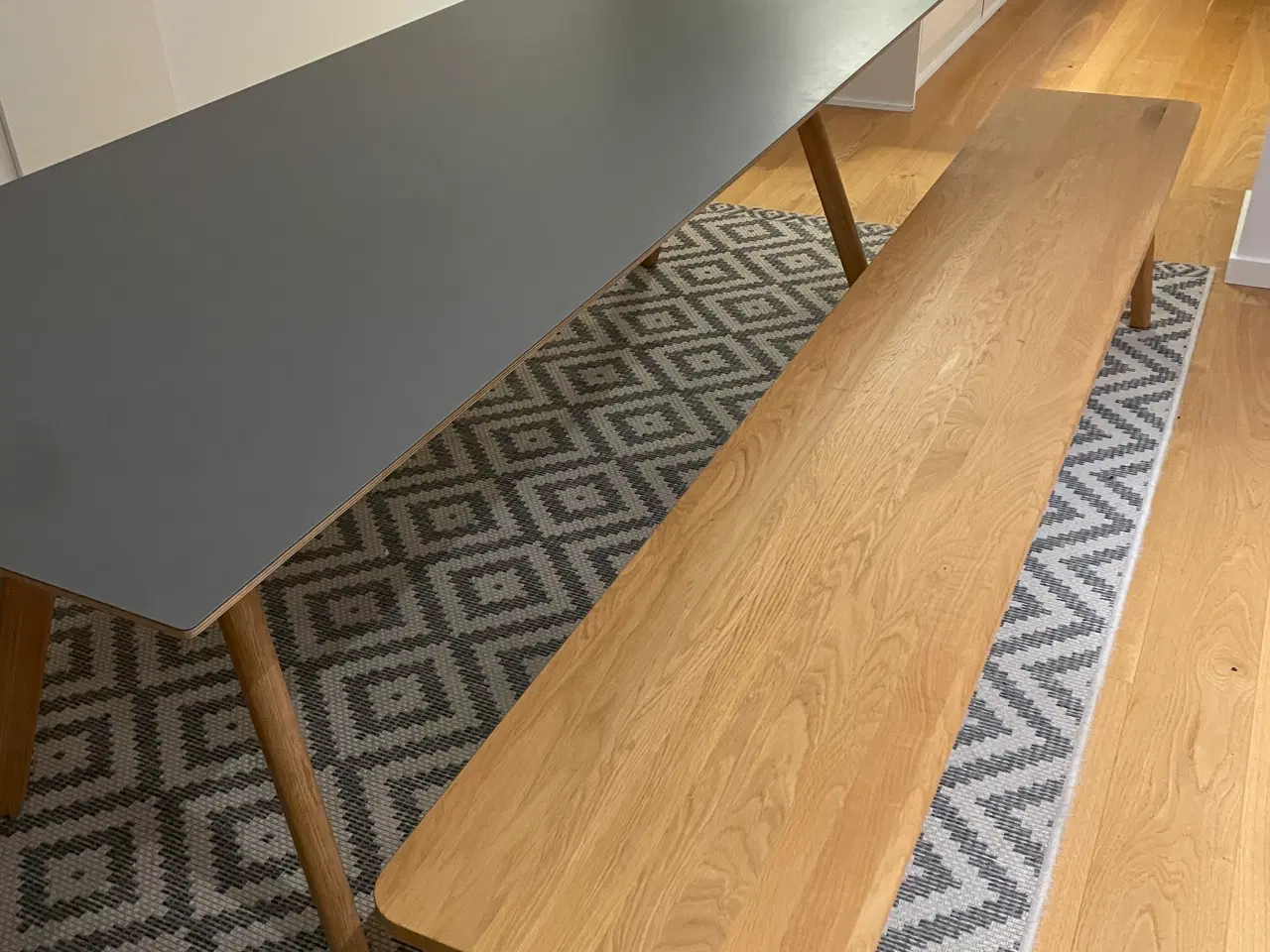 Billede 1 - Flot CPH spisebord