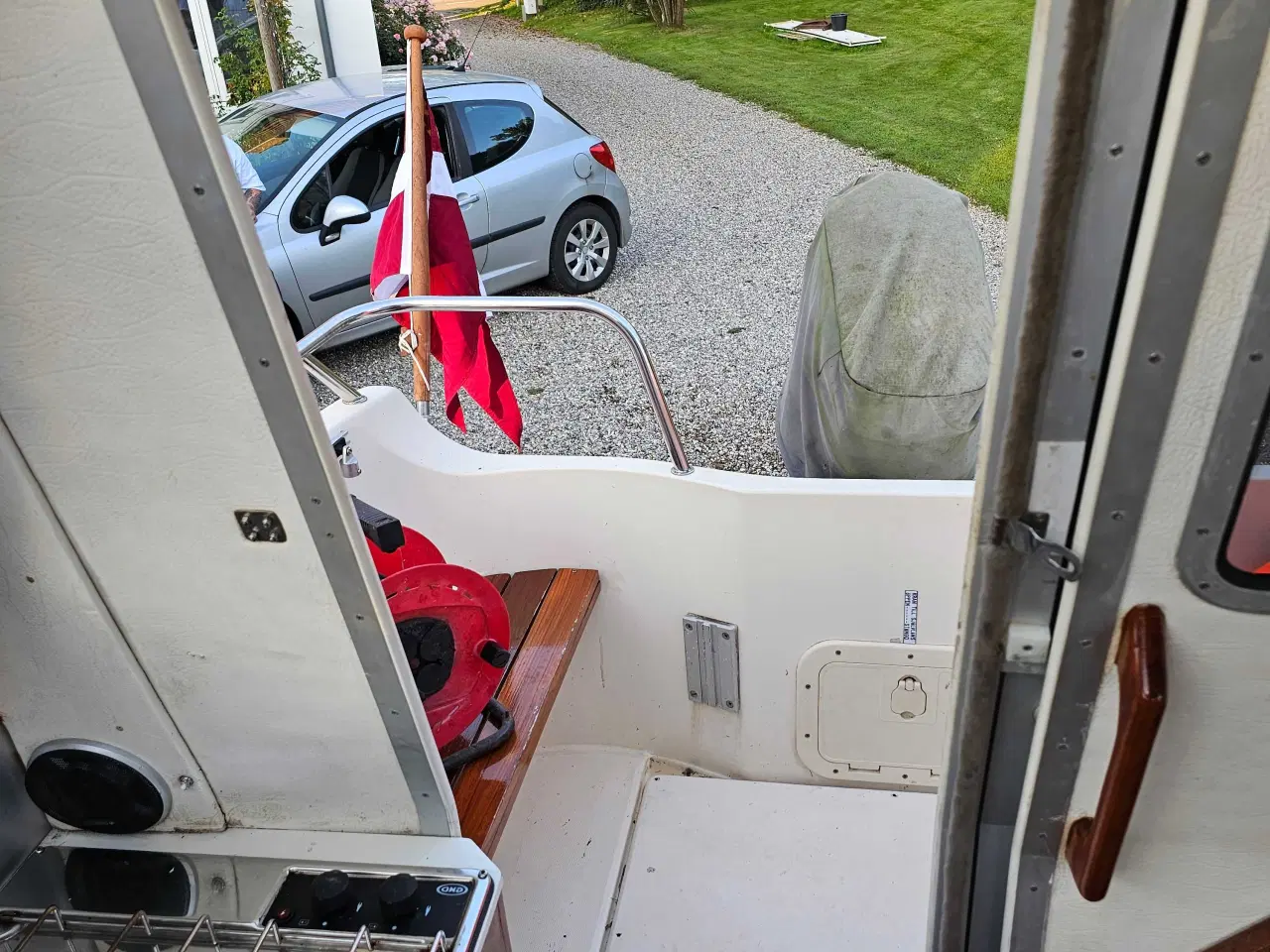 Billede 16 - Uttern 5750c 18 fods kabinebåd med trailer