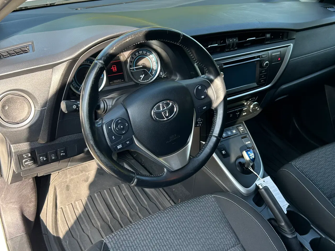 Billede 10 - Toyota auris 2015 hybrid 