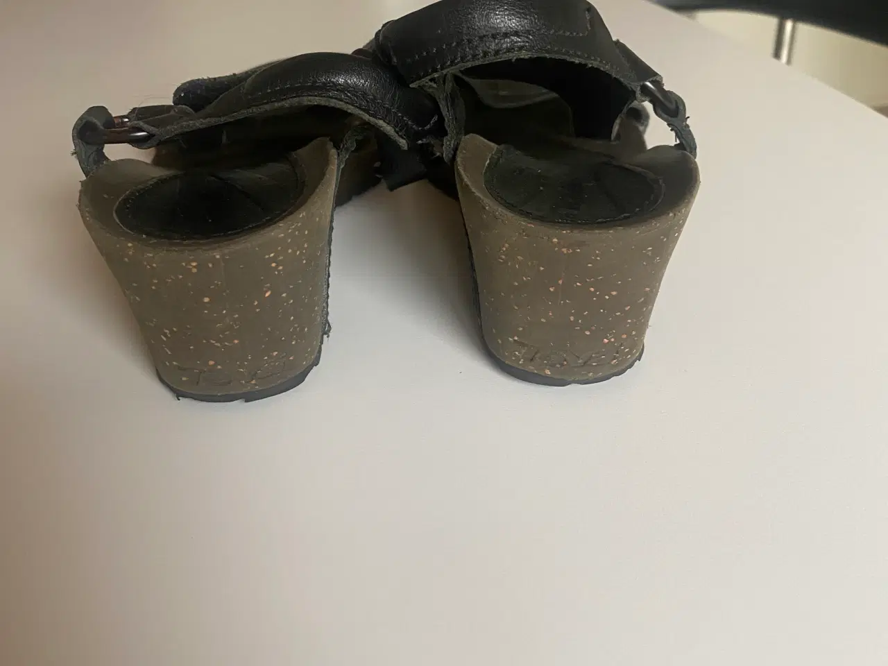 Billede 3 - Teva sandal 38