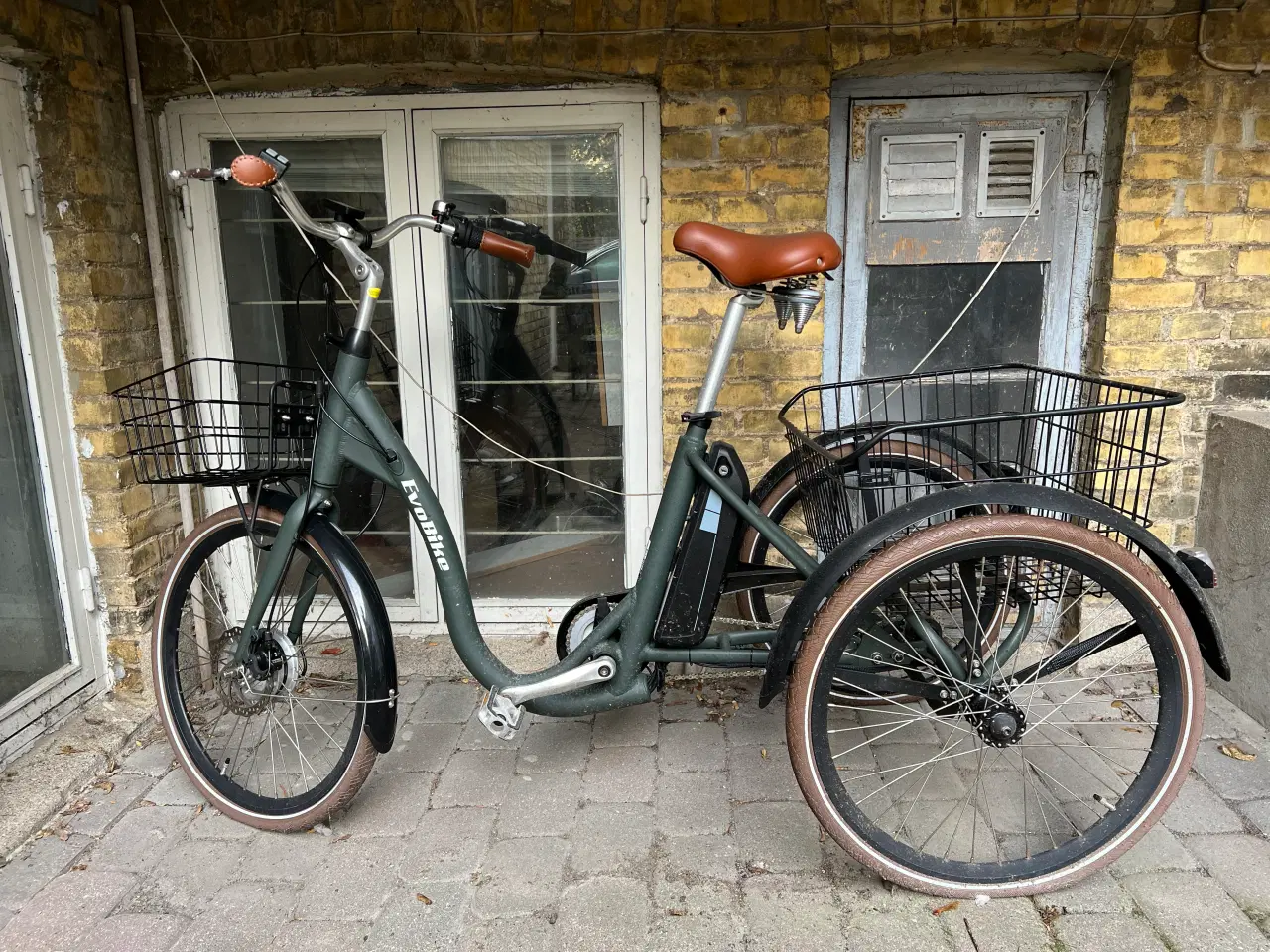 Billede 1 - Elektrisk trehjulet cykel med kurve og skivebremse