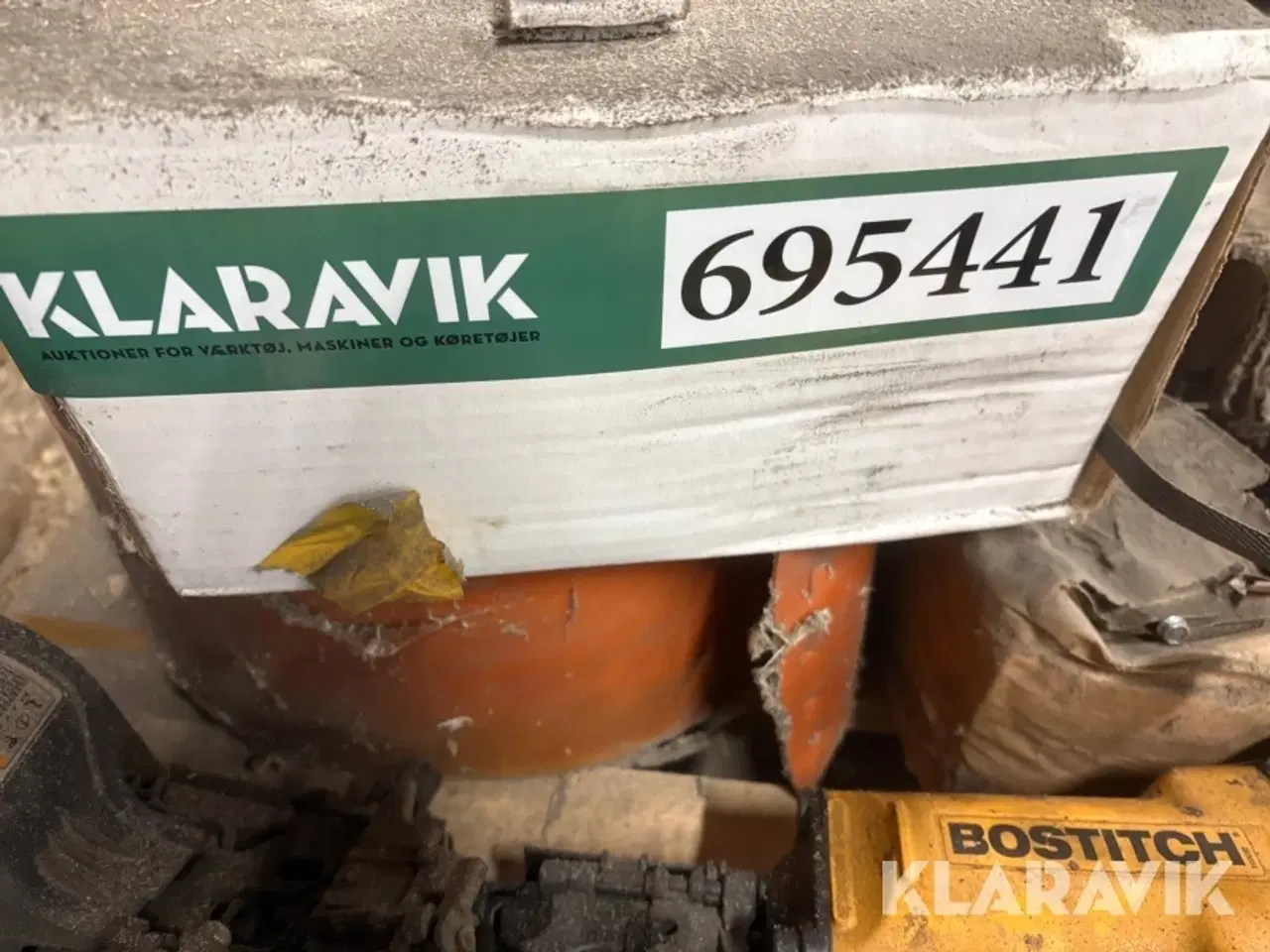 Billede 11 - Lot: Sømpistoler, bræddebolte, hyldebeslag og diverse