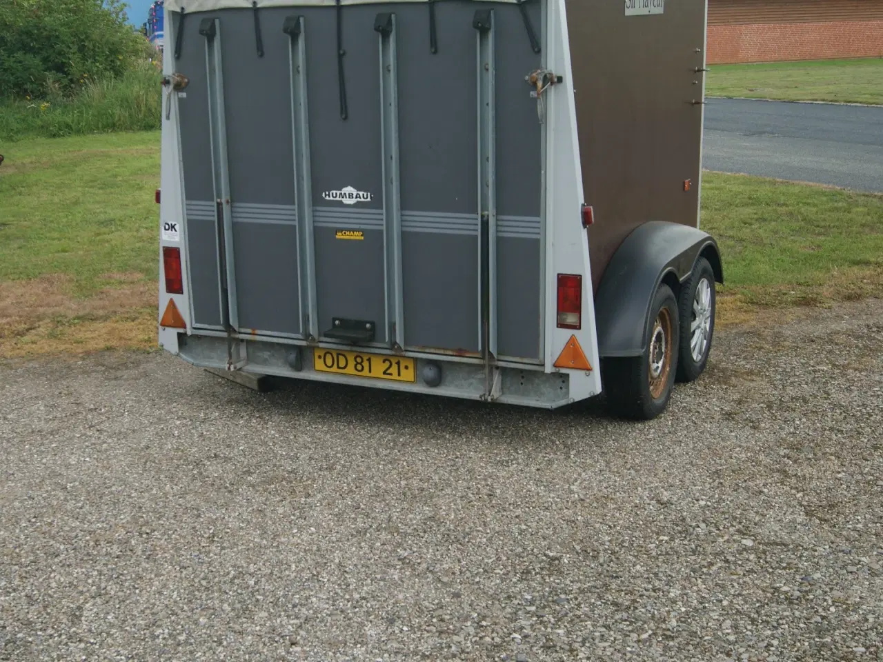 Billede 2 - Renoveret Hestetrailer 2000kg. Humbaur. 