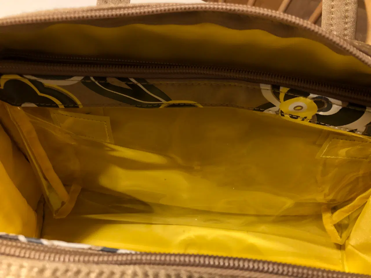 Billede 5 - Toilettaske, Gillian Jones, Denmark